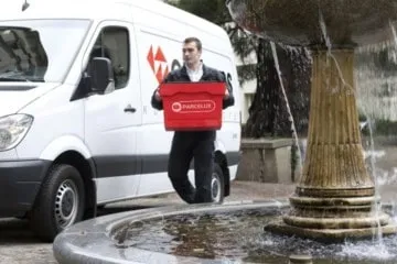 Serviciu de curierat internațional